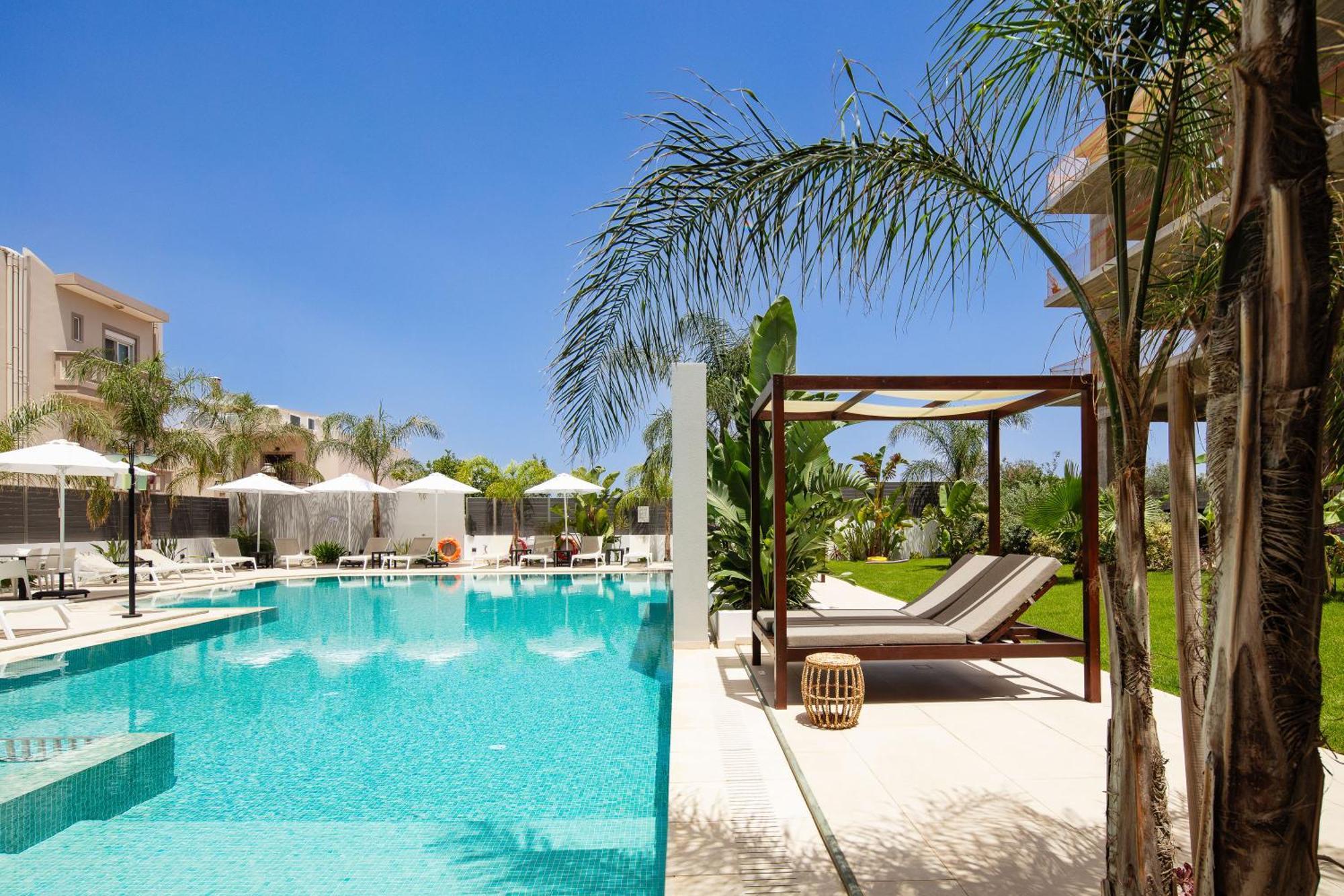 Sapphire Blue Suites Kíssamos Exteriör bild